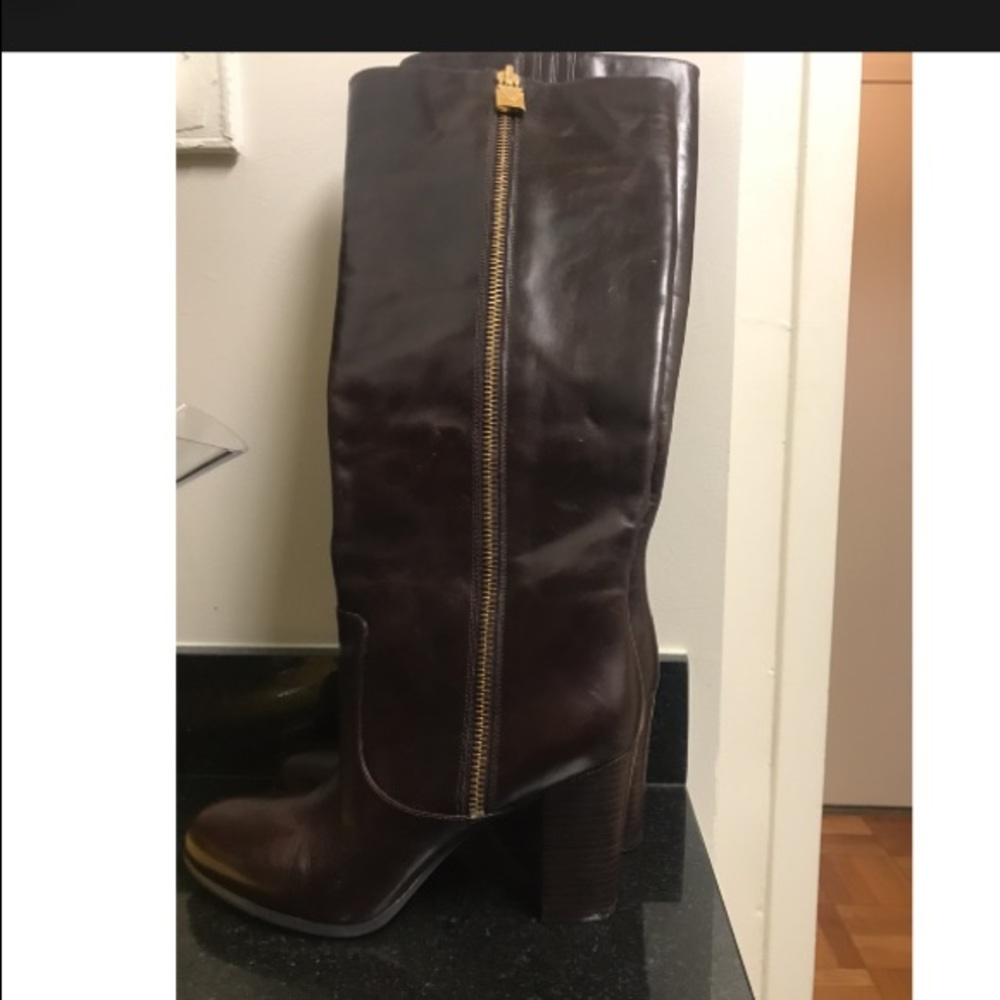 Size 9.5 Michael Kors boots